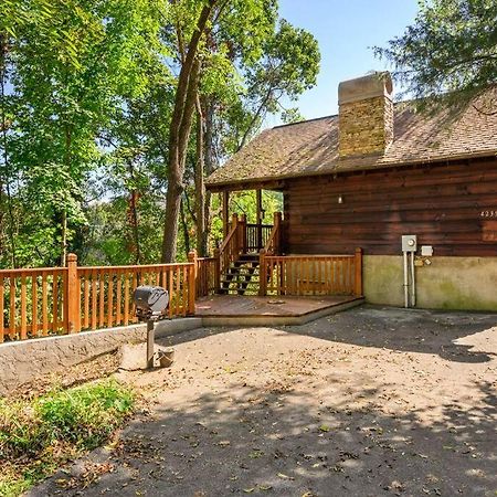 Do Not Disturb - Pigeon Forge Smoky Mountain Studio Cabin, Hot Tub, Fireplace Dış mekan fotoğraf